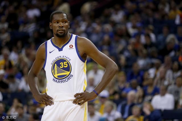 莱万加入欧冠百球俱乐部 进球效率比梅西C罗更高